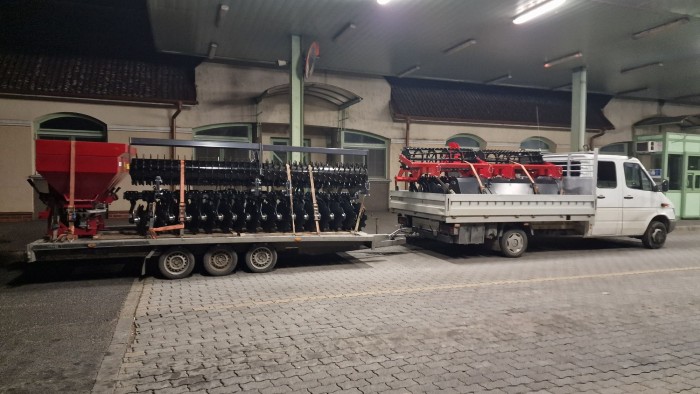 A magyar–román határon akadnak meg a Romániába tartó túlsúlyos járművek 1