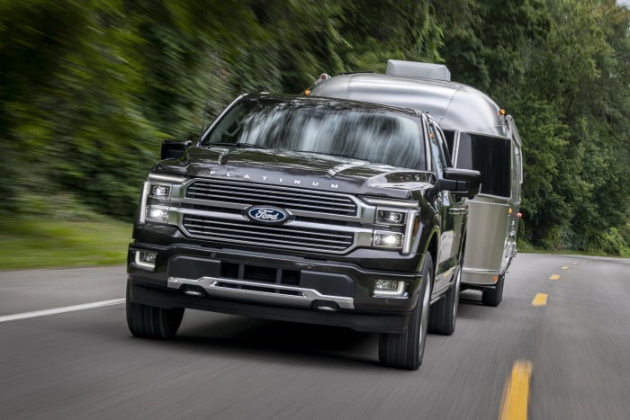 Még okosabb, még dögösebb a Ford nagy pick-upja 6