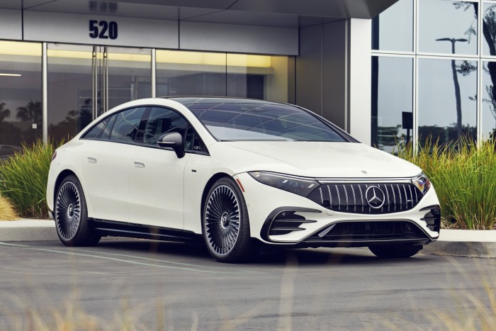 Ezzel az autóval nem villoghatsz, és ez nagyon nagy baj 1 | Vezess Ezzel az autóval nem villoghatsz, és ez nagyon nagy baj 1