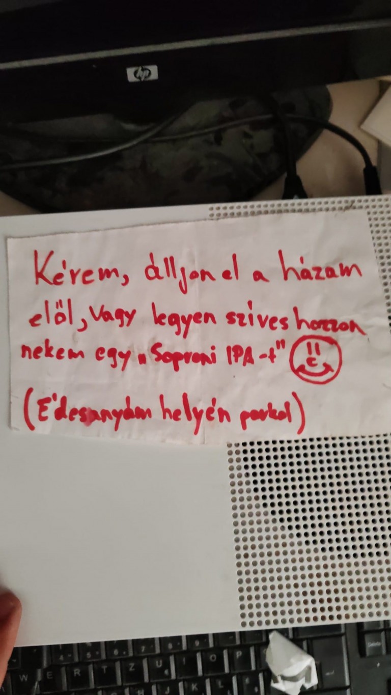 Szemtelen parkolásért ilyen jópofa cetlit autós még nem kapott 1