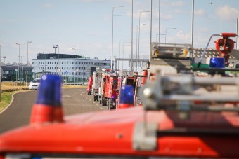 Különleges járművek érkeznek Ferihegyre