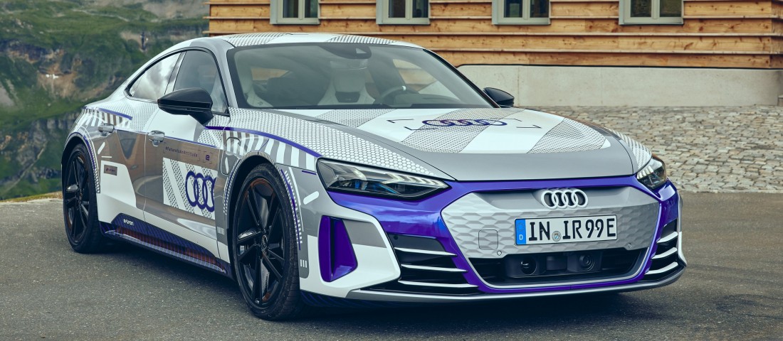 Jeges különkiadás készül a legerősebb villany-Audiból