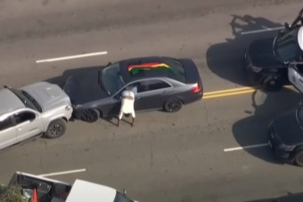 Az egész internet röhöghet a szerencsétlenkedő autótolvajon