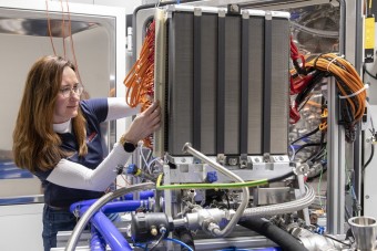 Ez a lépés érinti az üzemanyagcellás járművek jövőjét