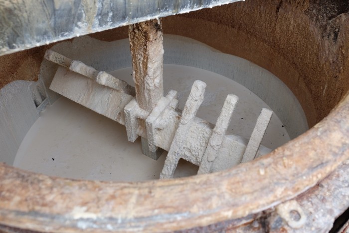 Így kell rendes csíkot húzni az aszfaltra! 8