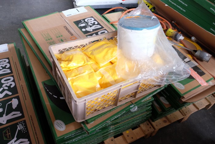 Így kell rendes csíkot húzni az aszfaltra! 14