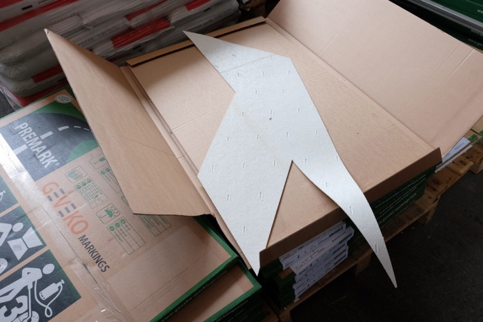 Így kell rendes csíkot húzni az aszfaltra! 11