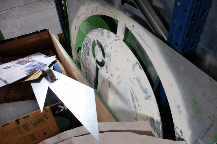 Így kell rendes csíkot húzni az aszfaltra! 16