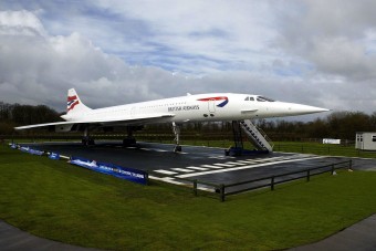 Díszvacsorával „gyászolják” a szuperrepülőt