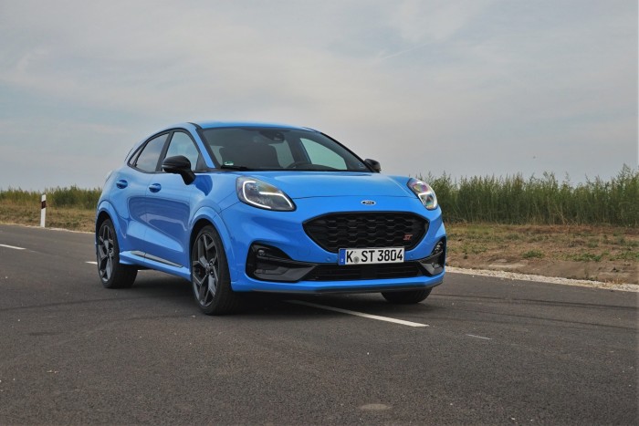 Hervasztó, hogy az ezres Puma egy sportmodell 74 Hervasztó, hogy az ezres Puma egy sportmodell 74