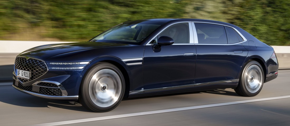 Megérkezett Európába Korea legkényelmesebb autója