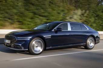 Megérkezett Európába Korea legkényelmesebb autója