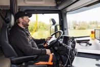 Vezetéssel sok pénzt keresni? Nem is rossz ötlet! 20
