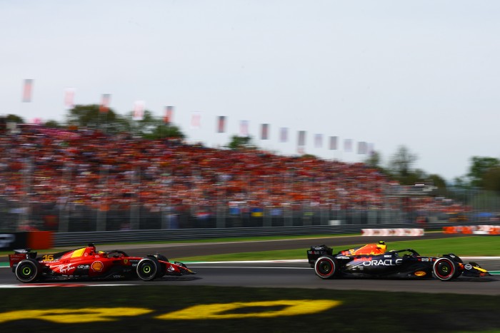 F1: Történelmet írt Verstappen a Ferrari otthonában 5 | Vezess F1: Történelmet írt Verstappen a Ferrari otthonában 5