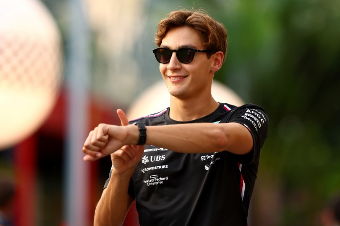 F1: Ennél több is van a Ferrariban Szingapúrban 2 | Vezess F1: Ennél több is van a Ferrariban Szingapúrban 2