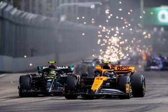 F1: Norris kis híján eldobta a dobogót