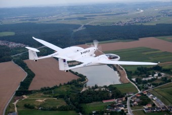 Repüléstörténeti mérföldkő a szomszédban