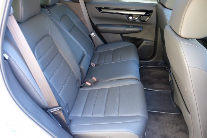 Befutott a Honda első konnektoros hibridje – Honda CR-V 10 | Vezess Befutott a Honda első konnektoros hibridje – Honda CR-V 10