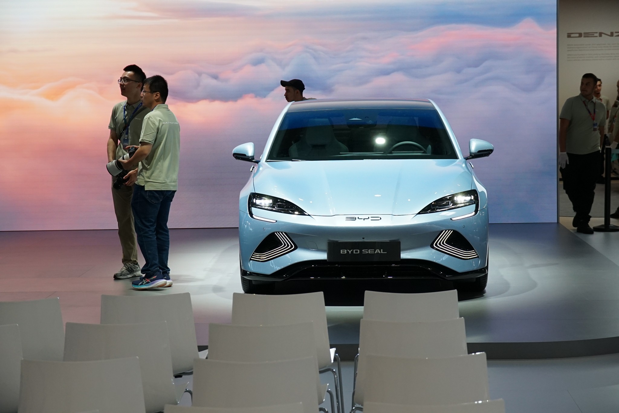 Megdöbbentő a kínai részvétel az autóiparban 8