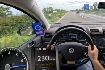 Ez a Golf bizonyítja, hogy minden családi típusban elférne egy öthengeres motor