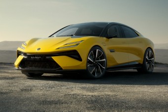 Négyajtós, összkerékhajtású  sportautót mutatott be a Lotus