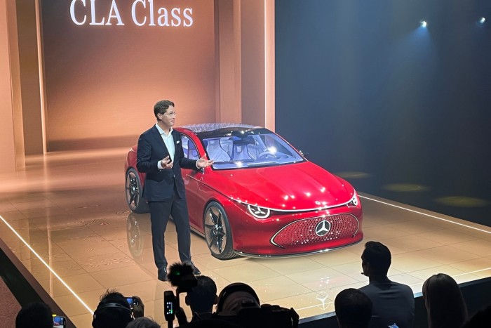 Csillagtenger és 750 kilométer – Ilyen lesz az új kecskeméti Mercedes! 53 Csillagtenger és 750 kilométer – Ilyen lesz az új kecskeméti Mercedes! 53