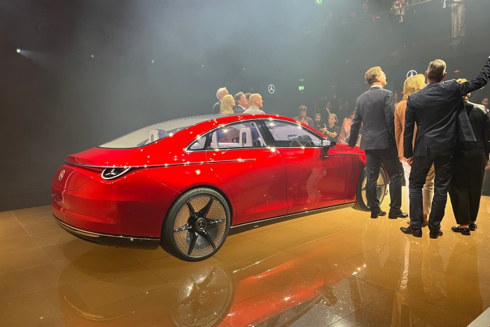 Csillagtenger és 750 kilométer – Ilyen lesz az új kecskeméti Mercedes! 58 Csillagtenger és 750 kilométer – Ilyen lesz az új kecskeméti Mercedes! 58