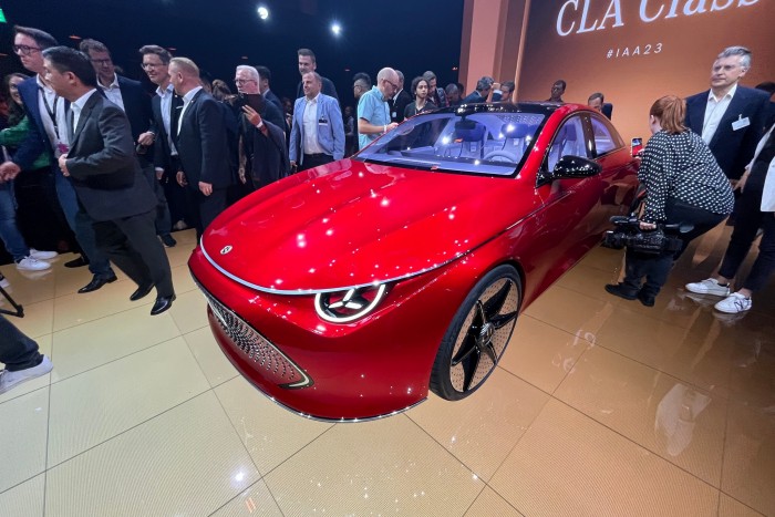 Csillagtenger és 750 kilométer – Ilyen lesz az új kecskeméti Mercedes! 56 Csillagtenger és 750 kilométer – Ilyen lesz az új kecskeméti Mercedes! 56