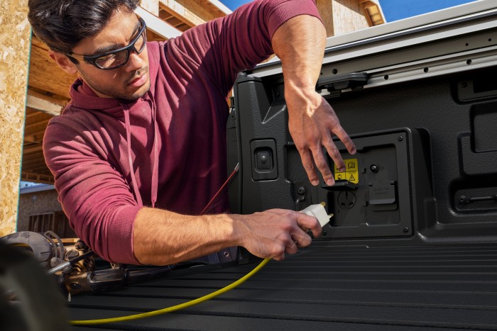 Világújdonságot villantott a Ford 7