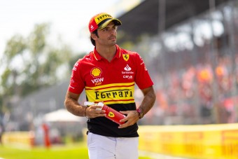 F1: Sainzot kirabolták a futam után