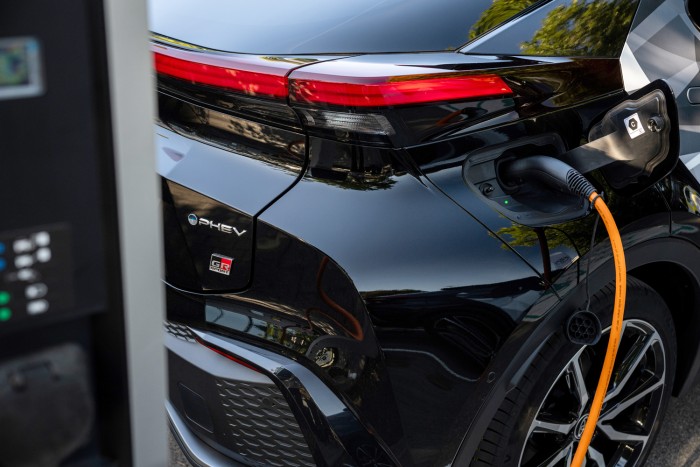 Ki tudja majd megfizetni az új Toyotát? 13