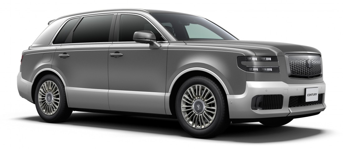 Hazai pályán támadja a Rolls-Royce-ot a Toyota