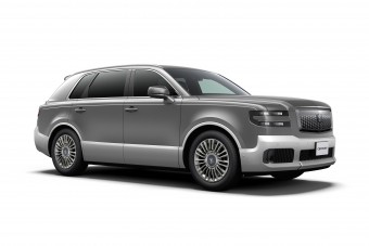 Hazai pályán támadja a Rolls-Royce-ot a Toyota