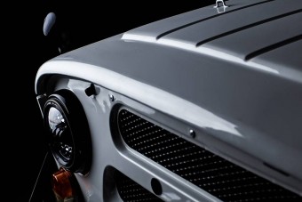 Ha a tengerparton akarsz egy UAZ-zal menőzni, akkor itt a tökéletes darab