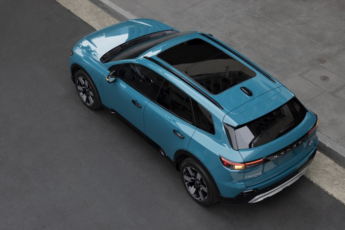 Már a Hondának is van nagy elektromos SUV-ja (csak épp nem Honda) 8