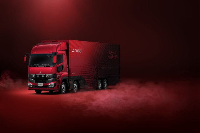 Fekete öves lett a Mitsubishi újdonsága 1