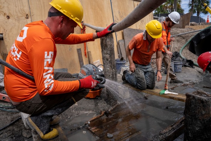 A történelem egy darabja került elő az út alól 7