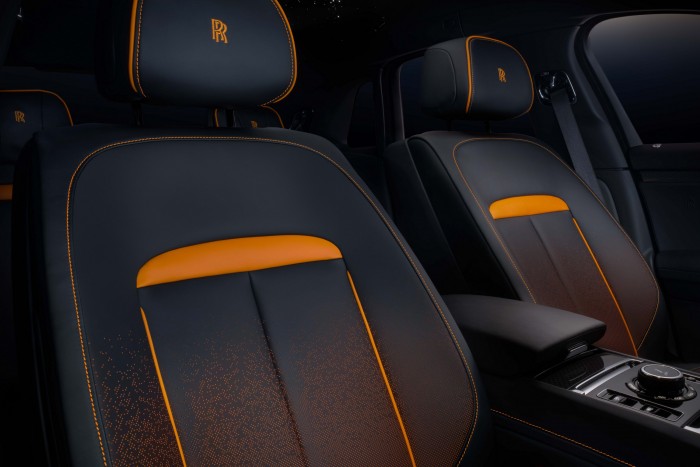 Ebben az autóban bármikor átélheted a napfogyatkozás varázsát 10