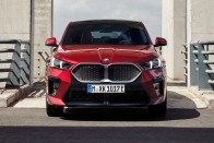 Megújult a BMW terepkupéja 72