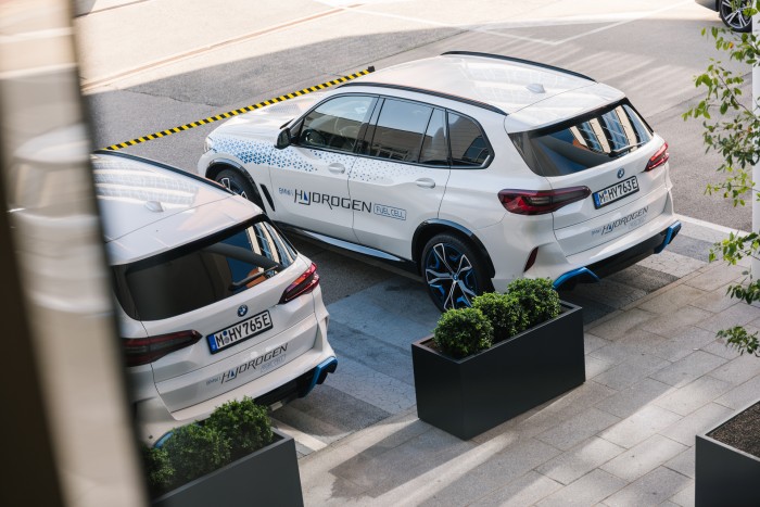 Vizet ereget a jövő elektromos BMW-je 64 Vizet ereget a jövő elektromos BMW-je 64