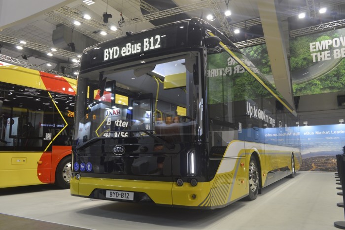 Egyvalamiben biztosan verhetetlenek ezek a buszok 6 | Vezess Egyvalamiben biztosan verhetetlenek ezek a buszok 6