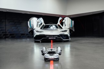 100 ezerért tiéd lehet minden idők legdurvább Mercije