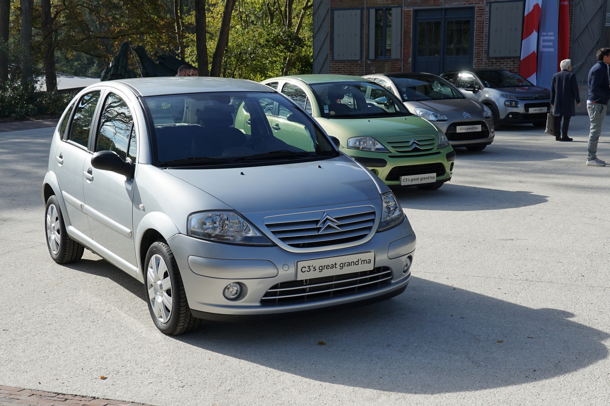 Ez a Citroën lehet a piac „legolcsóbb” villanyautója. Beleültünk! 5