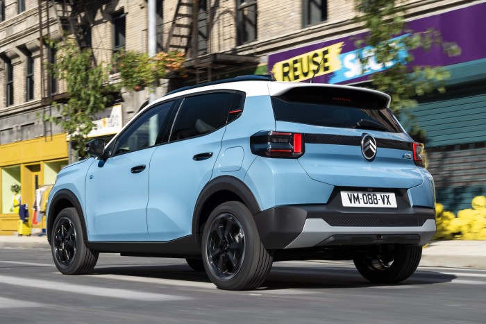 Kockára vágták az egykor gömbölyded kisautót