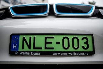 Új javaslat, így reformálnák meg a zöld rendszámokat