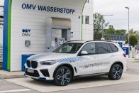 Vizet ereget a jövő elektromos BMW-je 46