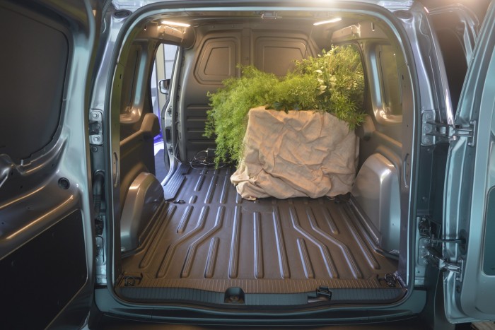 A magyar vállalkozókra várnak a Merci legkisebb puttonyosai 9 | Vezess A magyar vállalkozókra várnak a Merci legkisebb puttonyosai 9