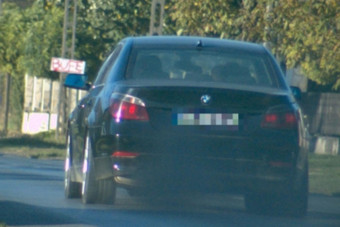 Lakott területen gyorsított 141-re, 390 ezret fizet