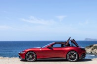 100 millió a Ferrari Roma Spider, de minden forintot megér 110