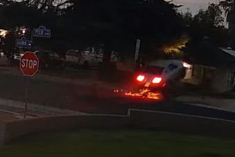 Mint a győzelmi zászló, úgy szállt el a Mustanggal